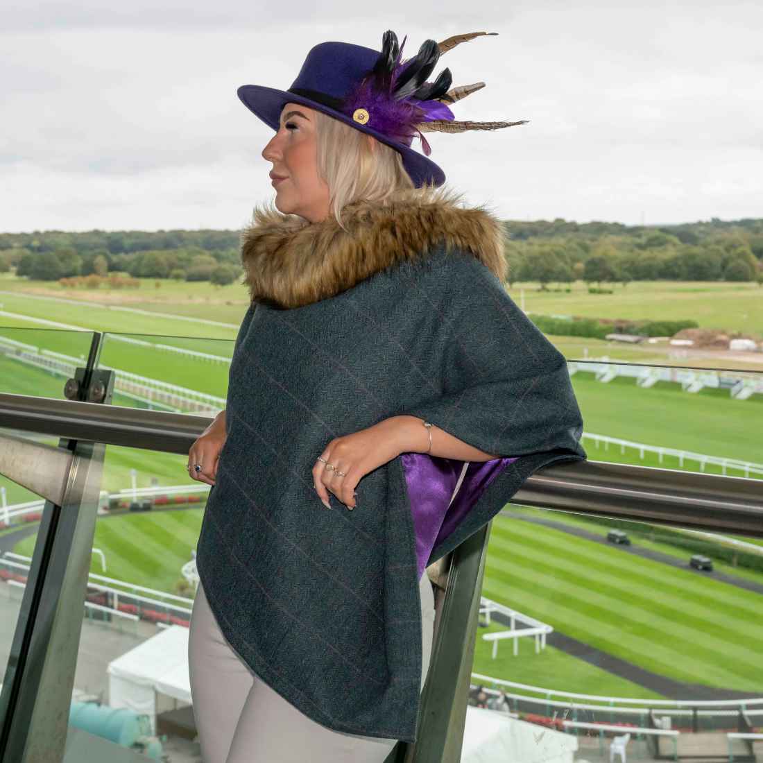 Poncho en tweed Femme - Olivia - Grace and Dotty